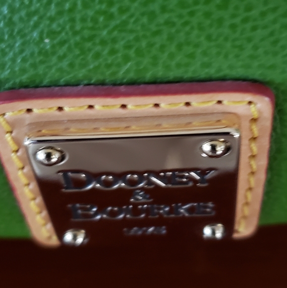 COPY - EUC ☆ Dooney & Bourke Barrel Satchel Handbag, Brand NEW! - Picture 2 of 6